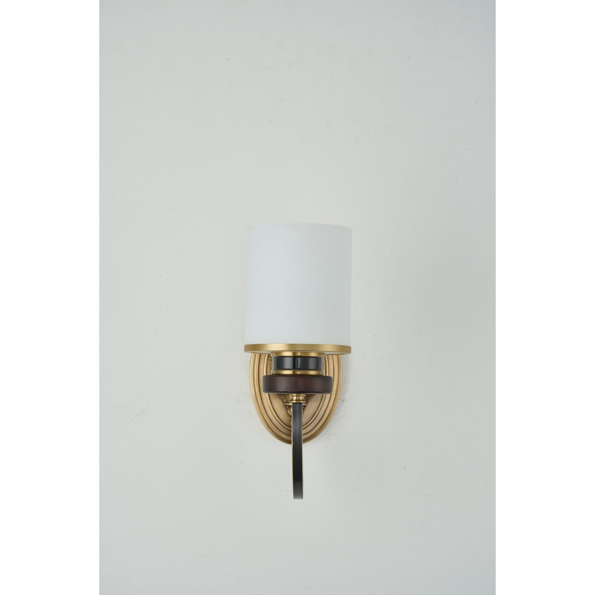 Supplier real photograph of the Ashbourne single-light wall sconce complete unlit front view